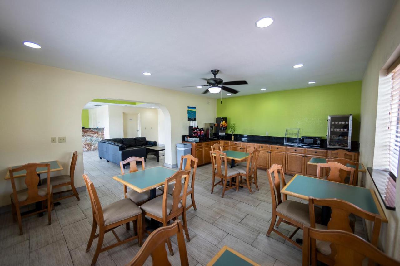 Ocean Breeze Inn St. Augustine Beach Екстер'єр фото