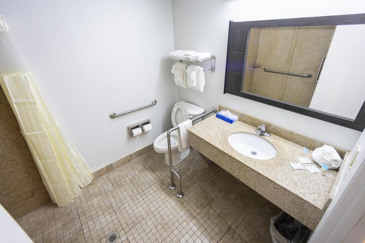 Ocean Breeze Inn St. Augustine Beach Екстер'єр фото