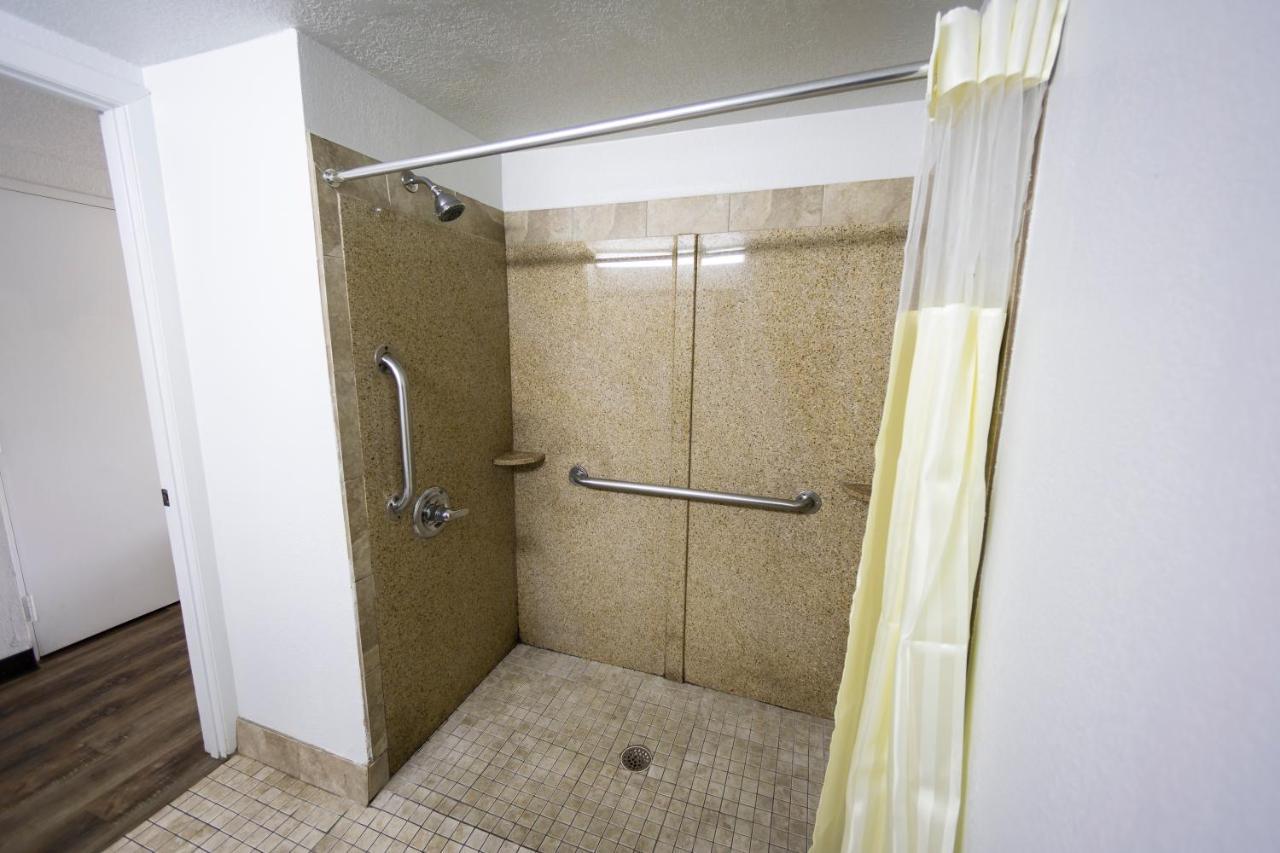 Ocean Breeze Inn St. Augustine Beach Екстер'єр фото