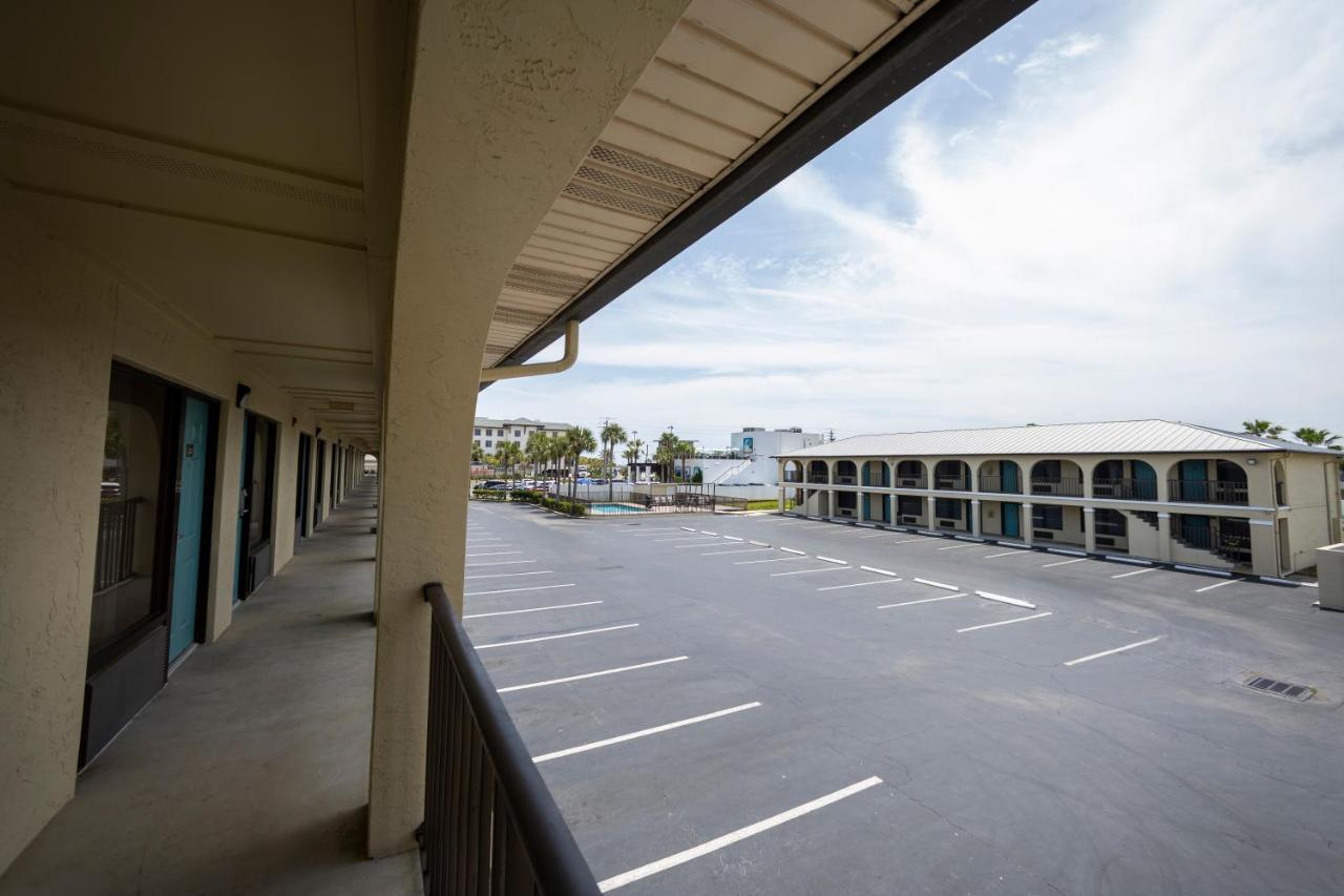 Ocean Breeze Inn St. Augustine Beach Екстер'єр фото