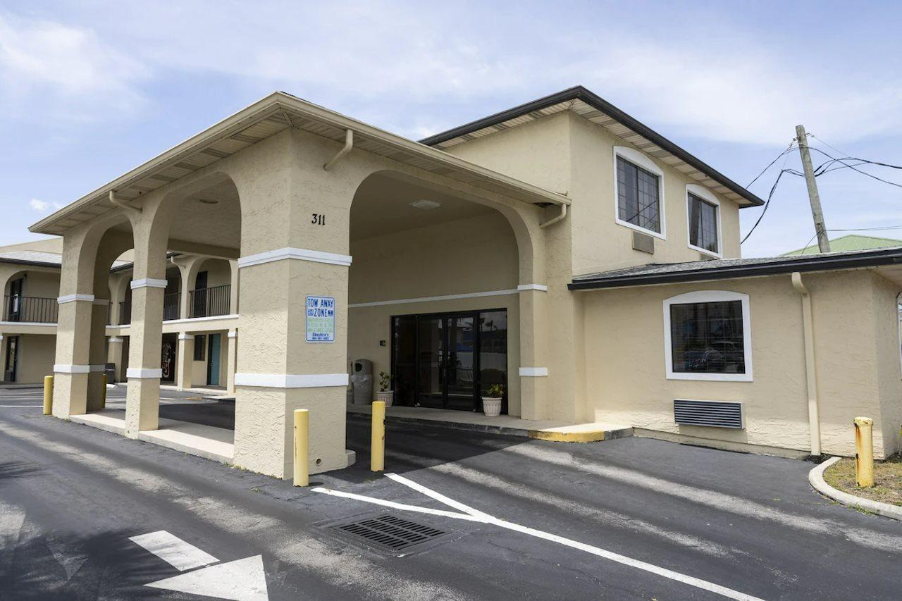 Ocean Breeze Inn St. Augustine Beach Екстер'єр фото